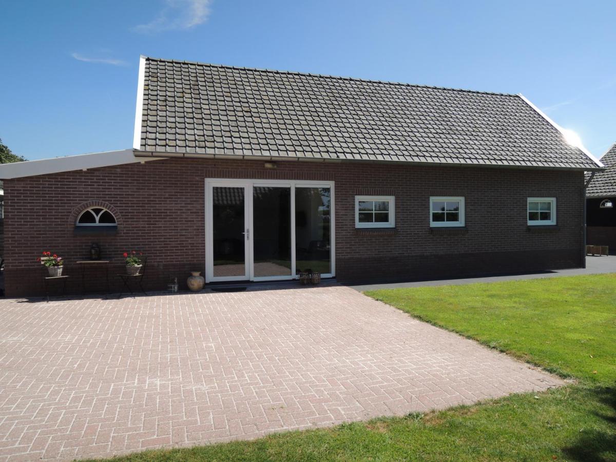 Bed & Breakfast De Bodderie Nieuwland  Exteriör bild