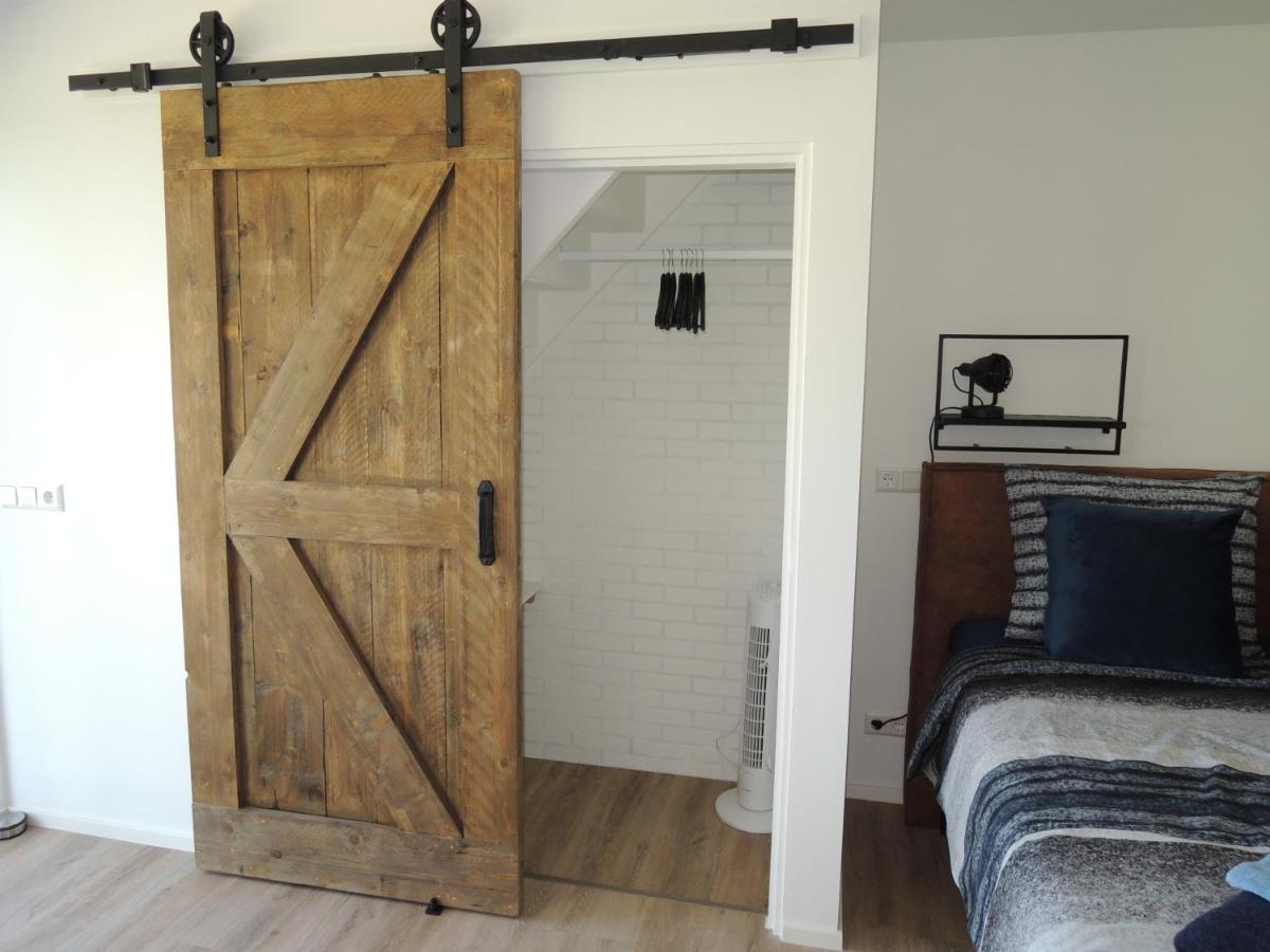 Bed & Breakfast De Bodderie Nieuwland  Exteriör bild