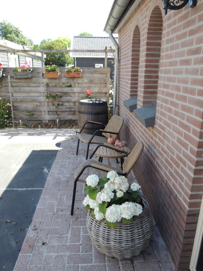 Bed & Breakfast De Bodderie Nieuwland  Exteriör bild